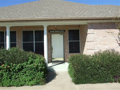 Image: Get a new smile today! — Enter the front door of Italy Dental and you’ll leave with a beautiful smile.