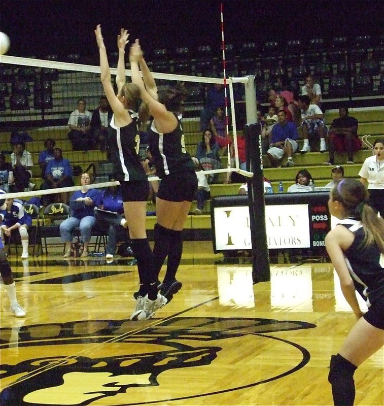 Image: Two good — Rossa and Jeffords go for another block.