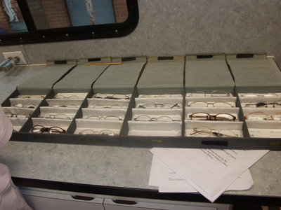 Image: Lots of Glasses — There are many different frames for the students to select from.