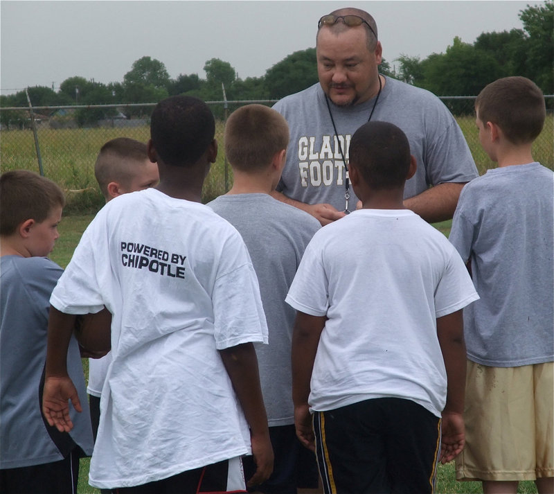 Image: Coach Bales instructs