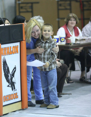 Image: Best Listener — Jacob Rodriguez gets Ms. Durrett’s Kindergarten Class Best Listener Award