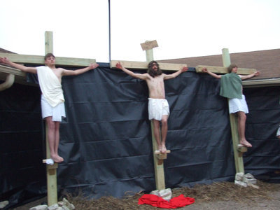 Image: Two Thieves and Jesus — Jesus is hanging without sin with two thieves.