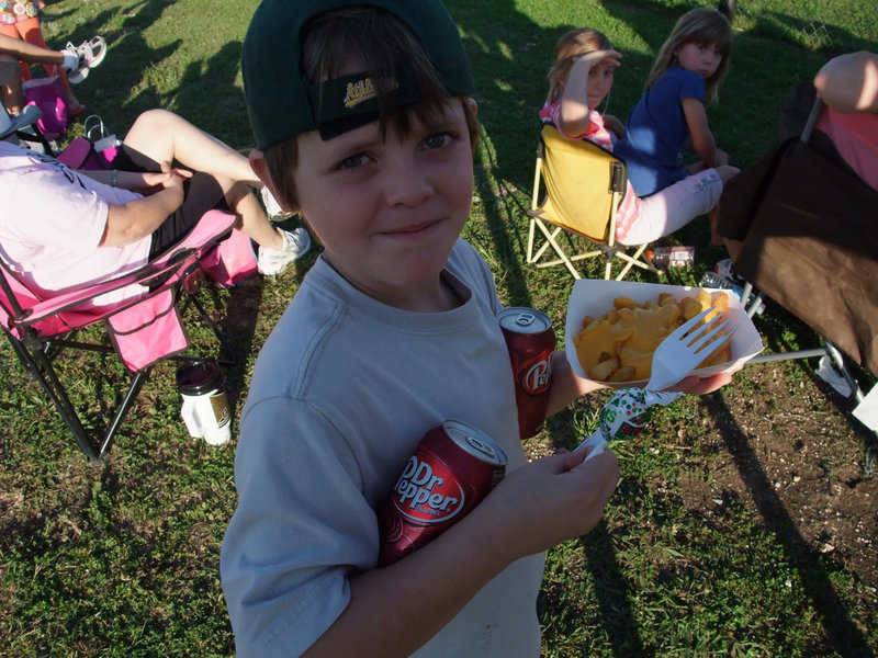 Image: Cason Roberts — Some guys just know how to live…