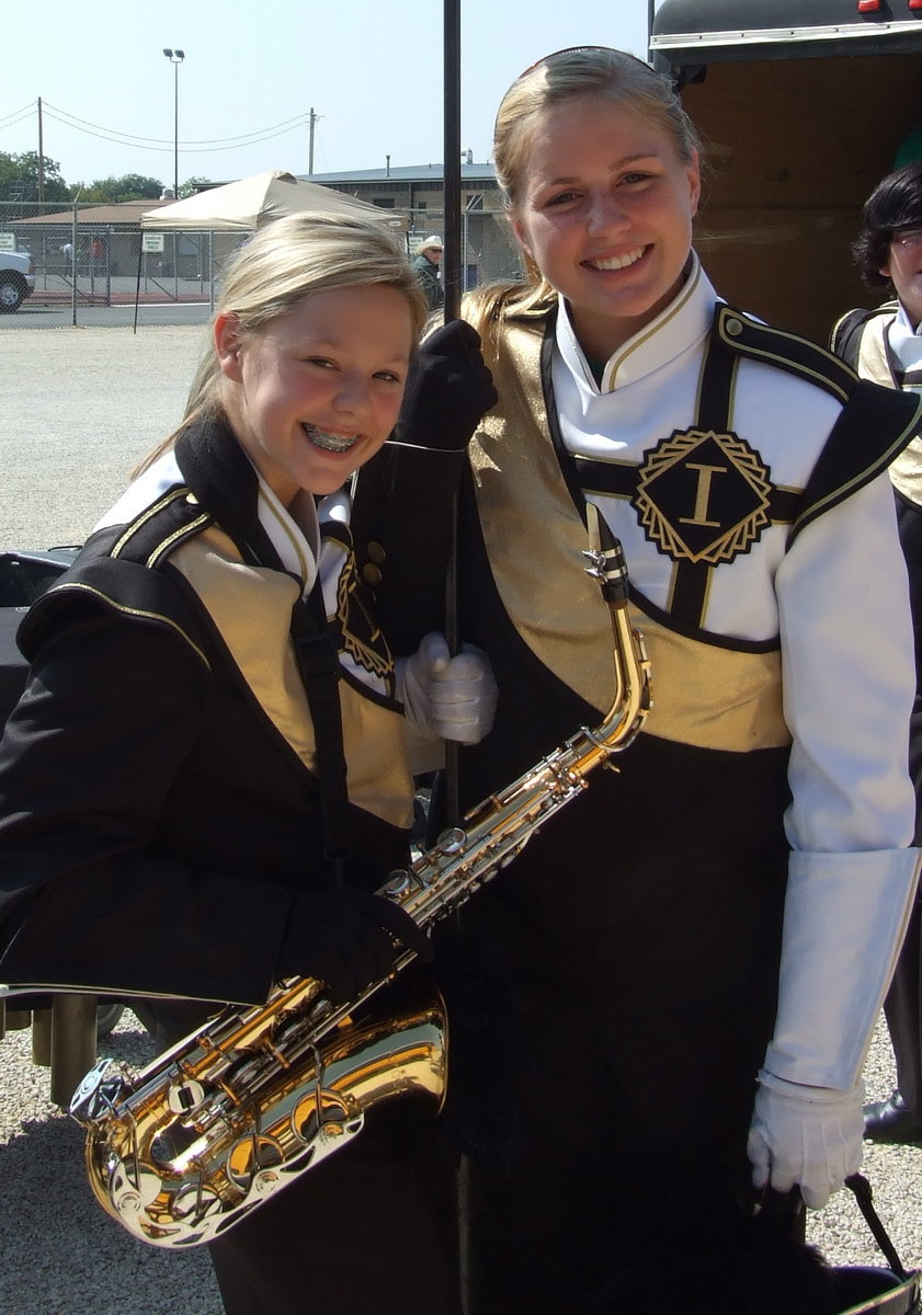 Image: Bailey and Madison — Bailey Eubank and Madison Washington are totally relaxed before their performance.