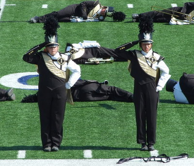 Image: The Drum Majors signal “ready”