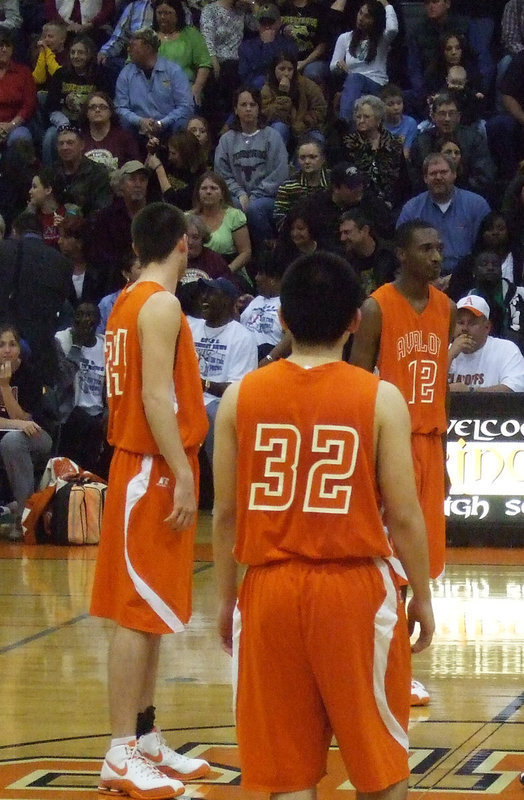 Image:
#12 #32 — Crocker, Mungia and Hughes get ready for the tip-off in the Avalon vs. Forestburg game.