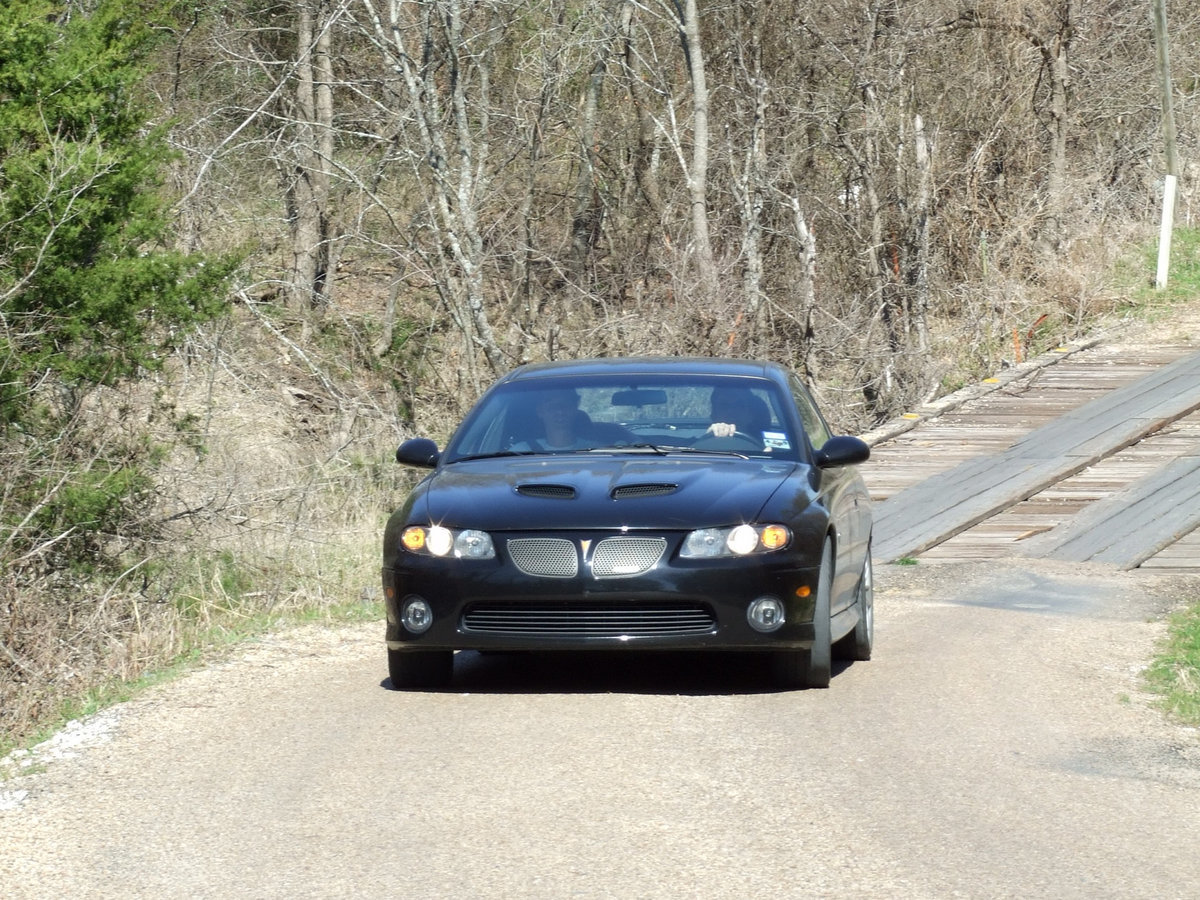 Image: Pontiacs Were Also Represented