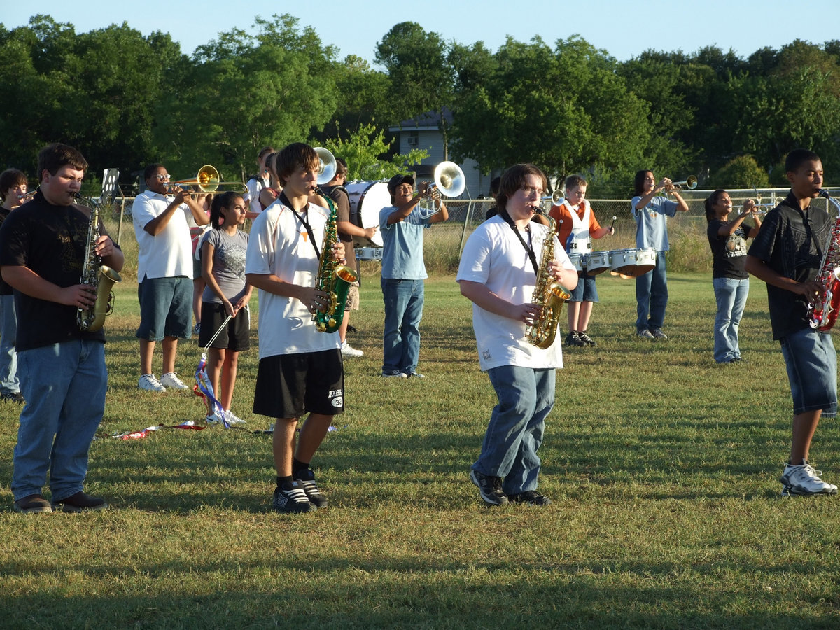 Image: Alto Sax — Can’t you just hear the notes?