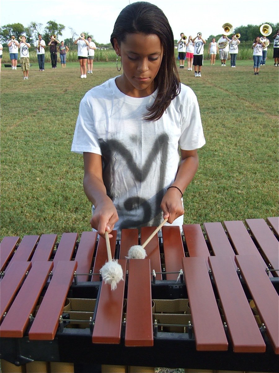 Image: Alex Minton-Fielder — Alex handles herself like a pro.