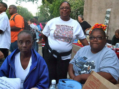 Image: June, Fadys and Robbie — June Thomas, Fadys Gates and Robbie Pollock with Moriah Baptist Church were selling raffle tickets for $1.00 to win $100.00!