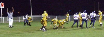 Image: We’ll take that TD — One more touchdown by the Gladiators.