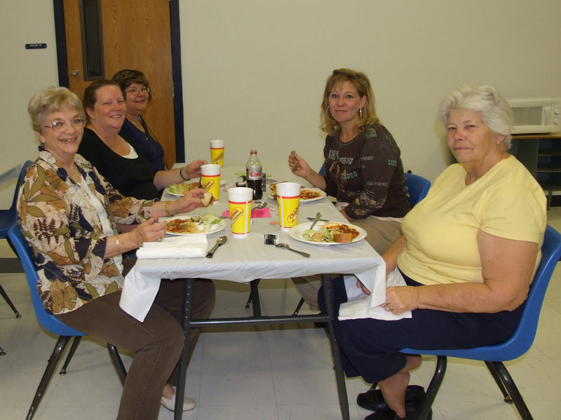 Image: Spaghetti eaters