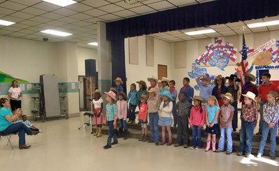 Image: Thank You For Coming — The performance ended with the students thanking everyone for coming to their show.