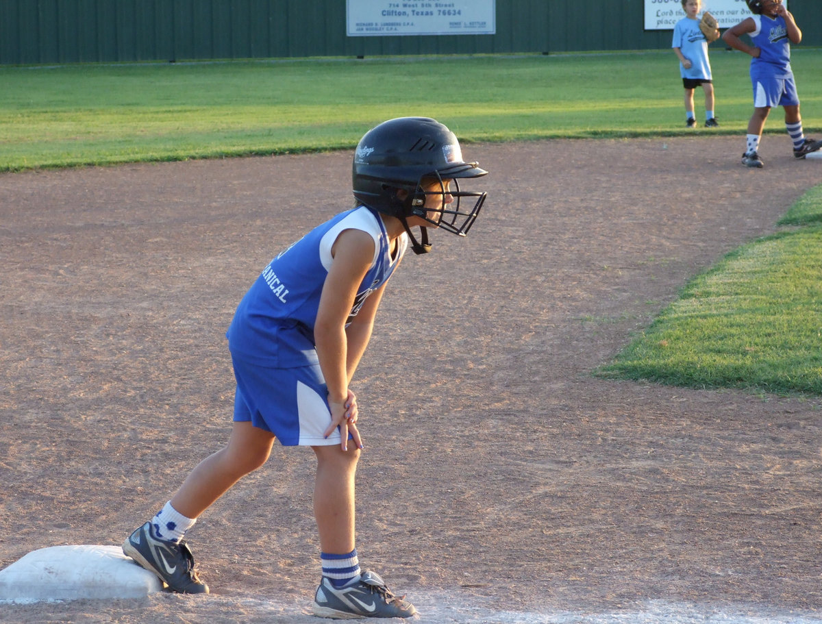 Image: Come on, Abbey — Abbey Evans waits for the right moment.