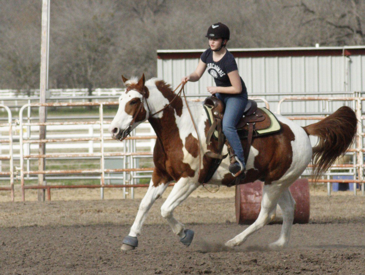 Image: Speed events — Italy High School foreign exchange student Lisa Olschewsky practices speed events for the first time ever!