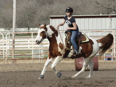 Image: Speed events — Italy High School foreign exchange student Lisa Olschewsky practices speed events for the first time ever!