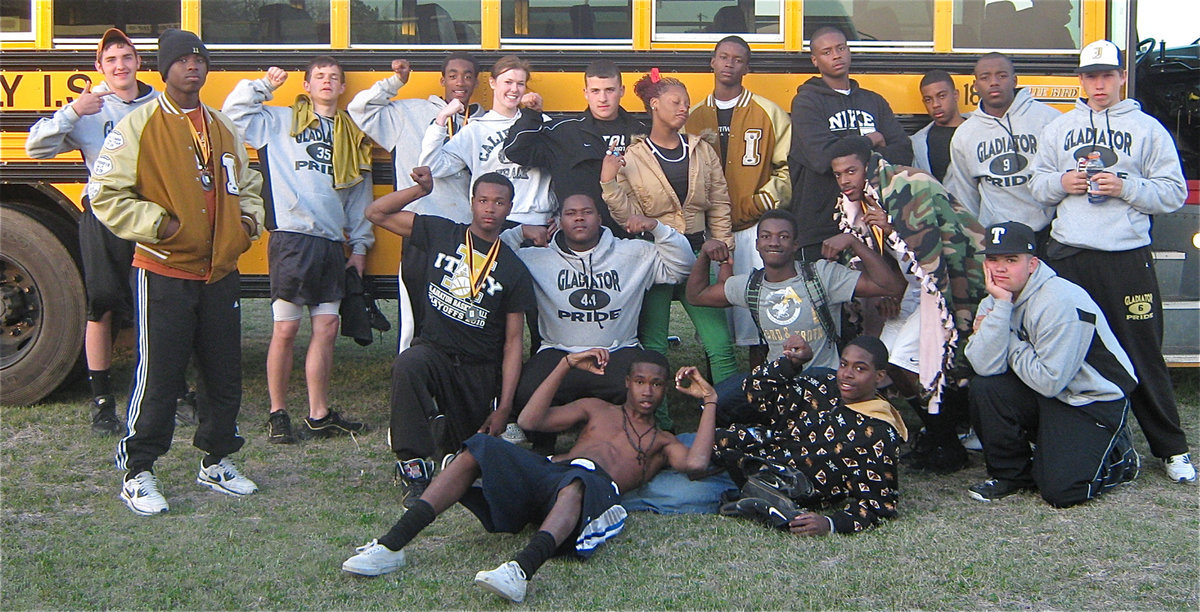 Image: We did it! — Italy’s Track team muscles their way to 3rd Place finish out of 26 teams at the Meridian meet.