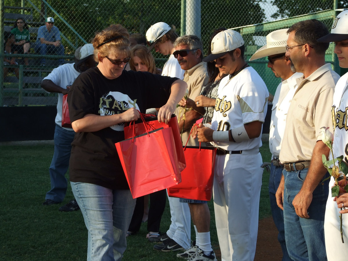Image: Hamilton gives surprises — The Italy Athletic Booster Club and team parents generously gave presents.