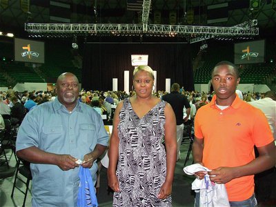 Image: Meet the folks — Proud parents, Willie Henderson and Shamelia Anderson, accompanied their amazing son, Jasenio Anderson, at the FCA All-Star Victory Banquet in Waco.