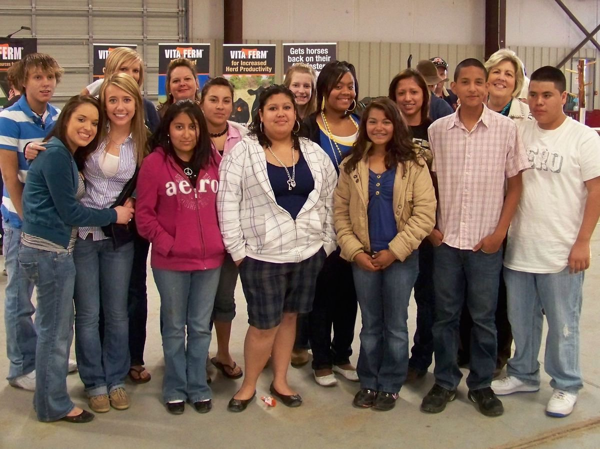 Image: It was a great year — Look at us! We are so talented. 2008-2009 is a year we will never forget.