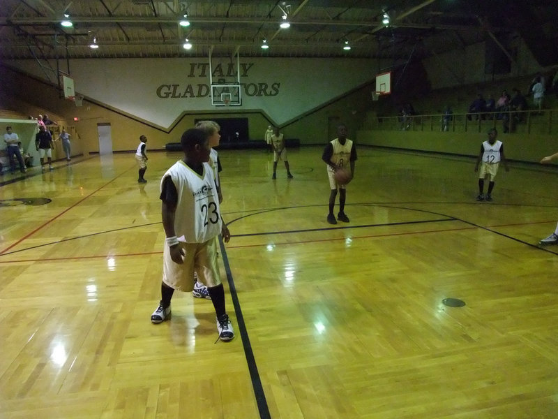 Image: Ken Norwood — Kenneth Norwood #23 waits for the free shot from Osha Turner #8.