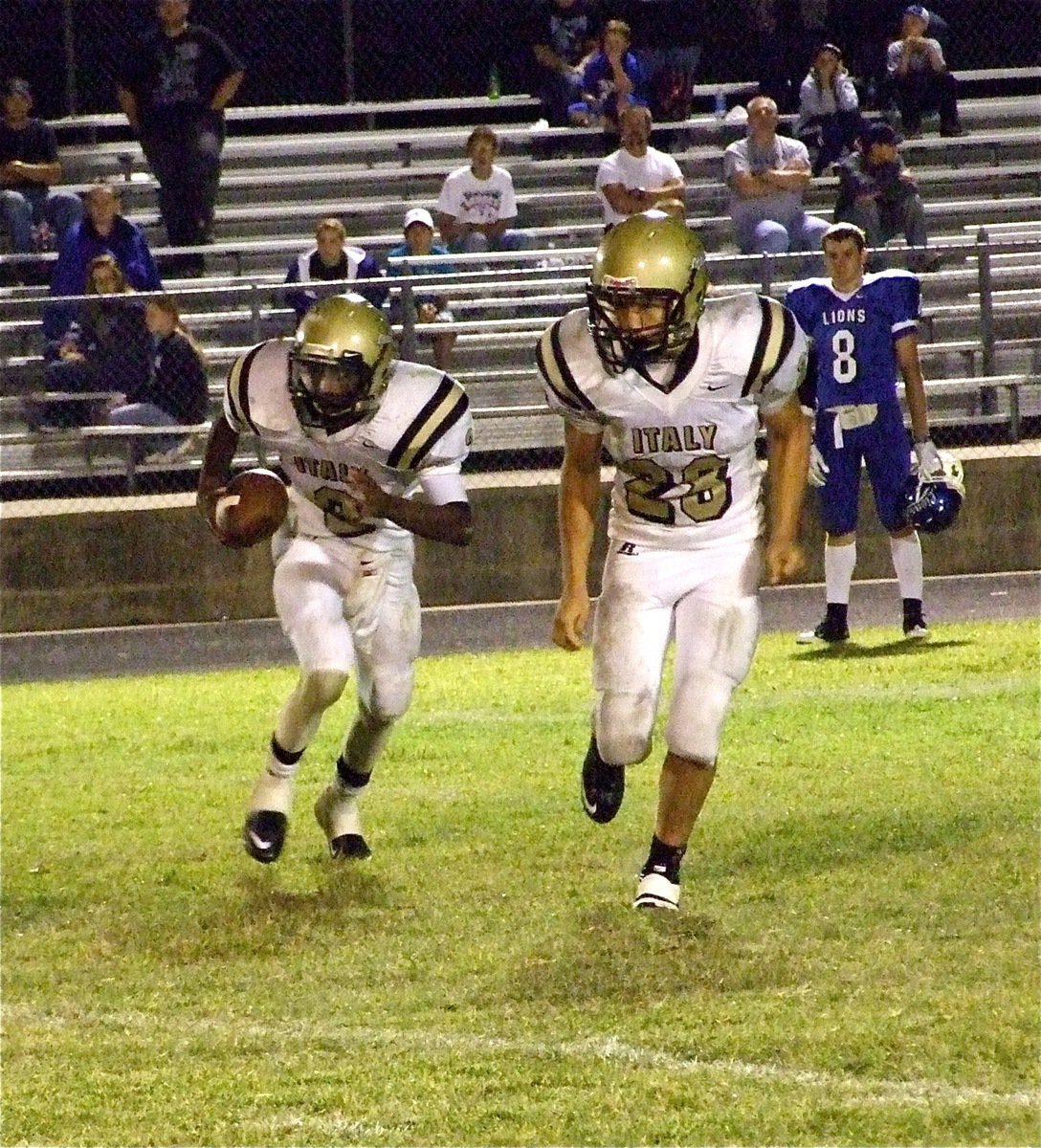 Image: Kyle leads for Heath — Kyle Jackson(28) leads the way for Heath Clemons(2) who finished with 122-yards rushing.