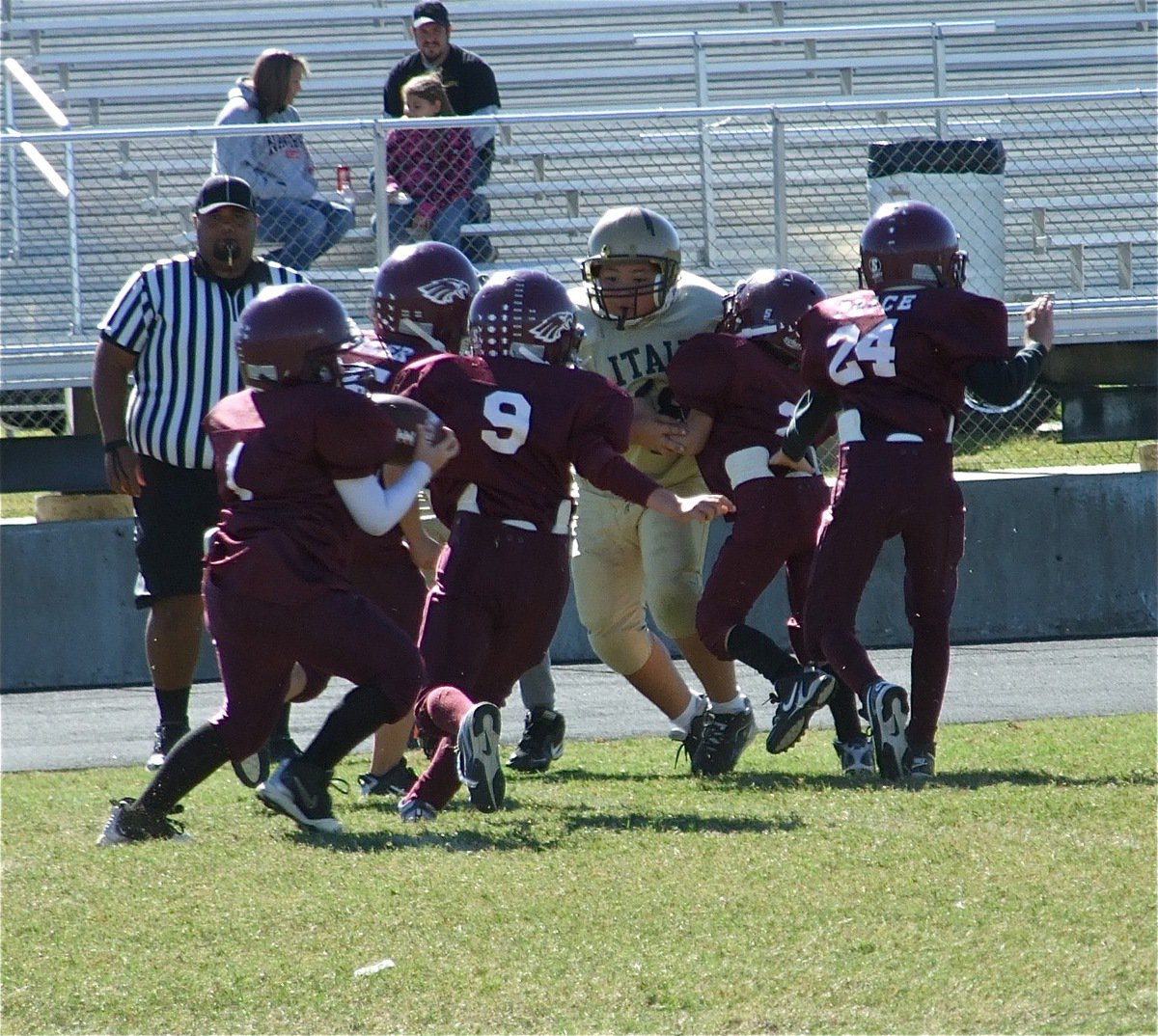 Image: Alex sets the edge — Alex Garcia takes on five Eagles…no problem!