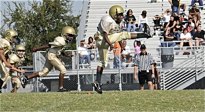 Image: Ricky kicks off