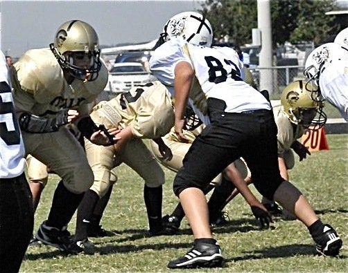 Image: Pittmon fires off