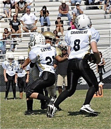 Image: Pressure on the QB