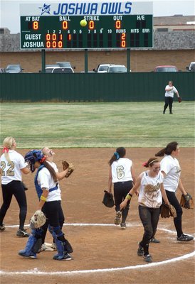 Image: Worth fighting for — Italy’s defense prepares to defend their 2-0 lead against the Meridian Lady ’Jackets.