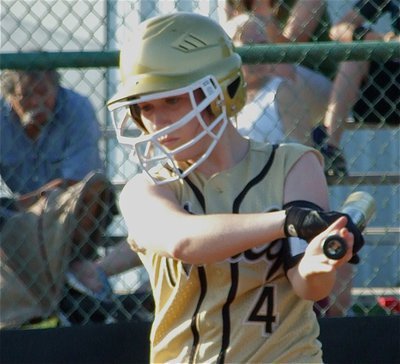 Image: Bailey Bumpus — Bailey Bumpus(4) gets ready to swing away.