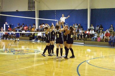 Image: Lady Gladiators vs Lady Bulldogs