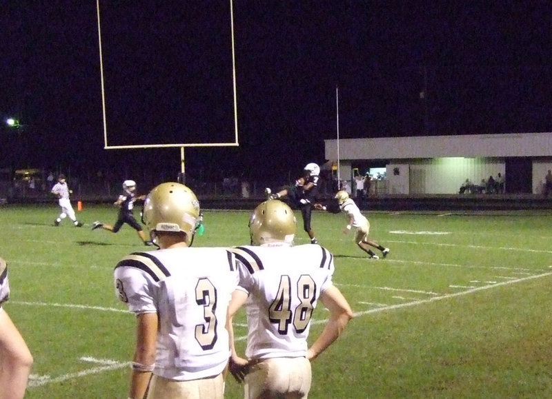 Image: Tigers take it — Malakoff intercepts against the Gladiators.