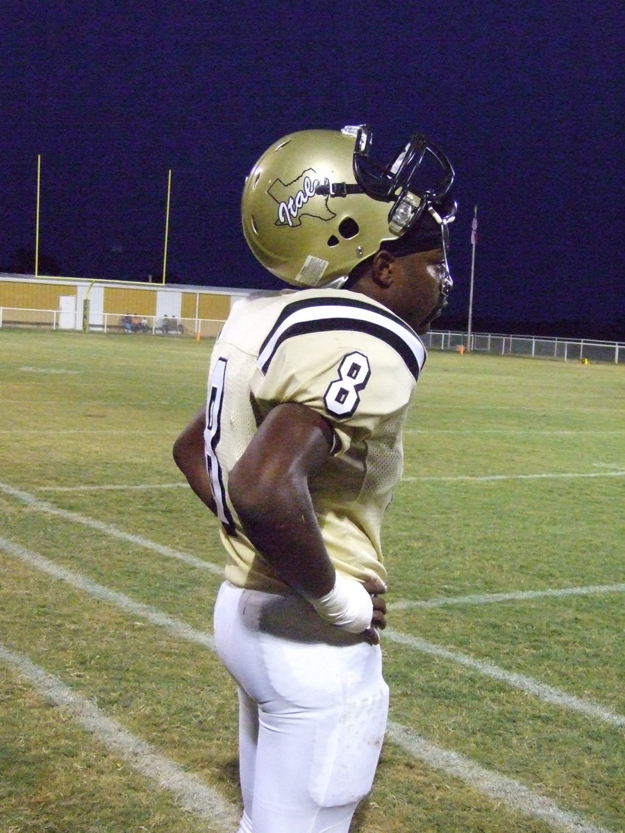 Image: Desmond — Senior Desmond Anderson takes a quick break.