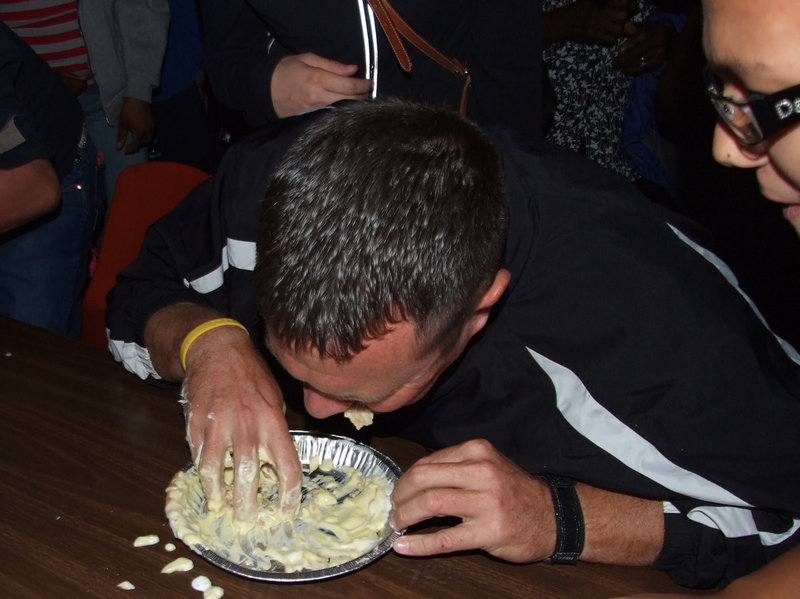 Image: Ronnie Crumpton — Ronnie Crumpton is giving the rest of the guys a run for their money.