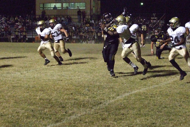 Image: Defense working hard — The stand off between Gladiator and Bulldog could be seen in every play.