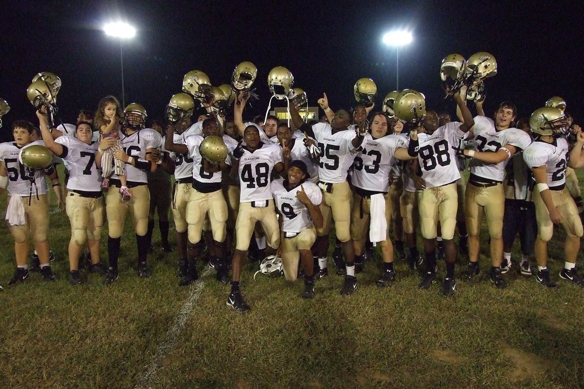 Image: Varsity wins — Italy Gladiators are victorious against Frost.