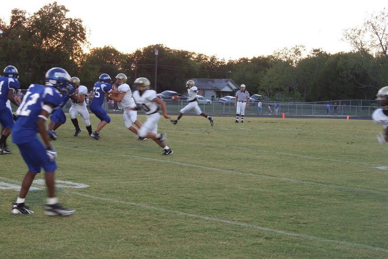 Image: Punt to the Pirates