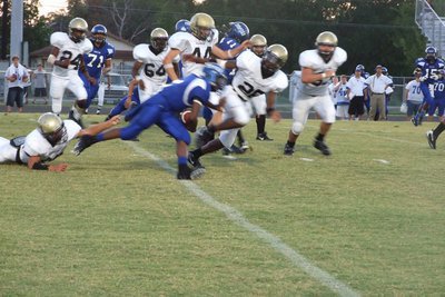 Image: Defense holds the Pirates