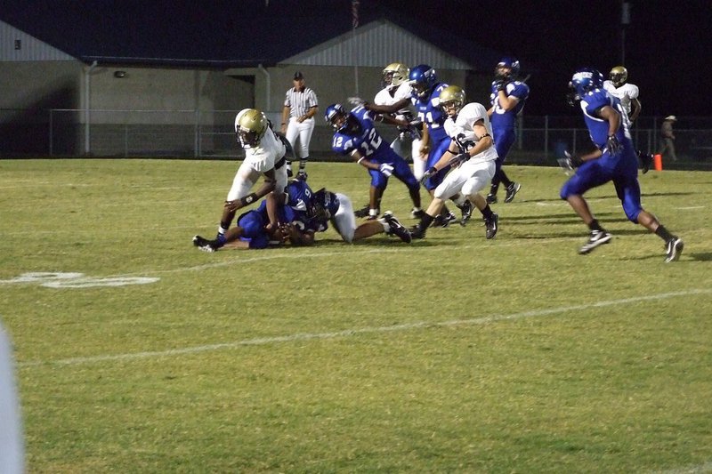 Image: Defense holds them back