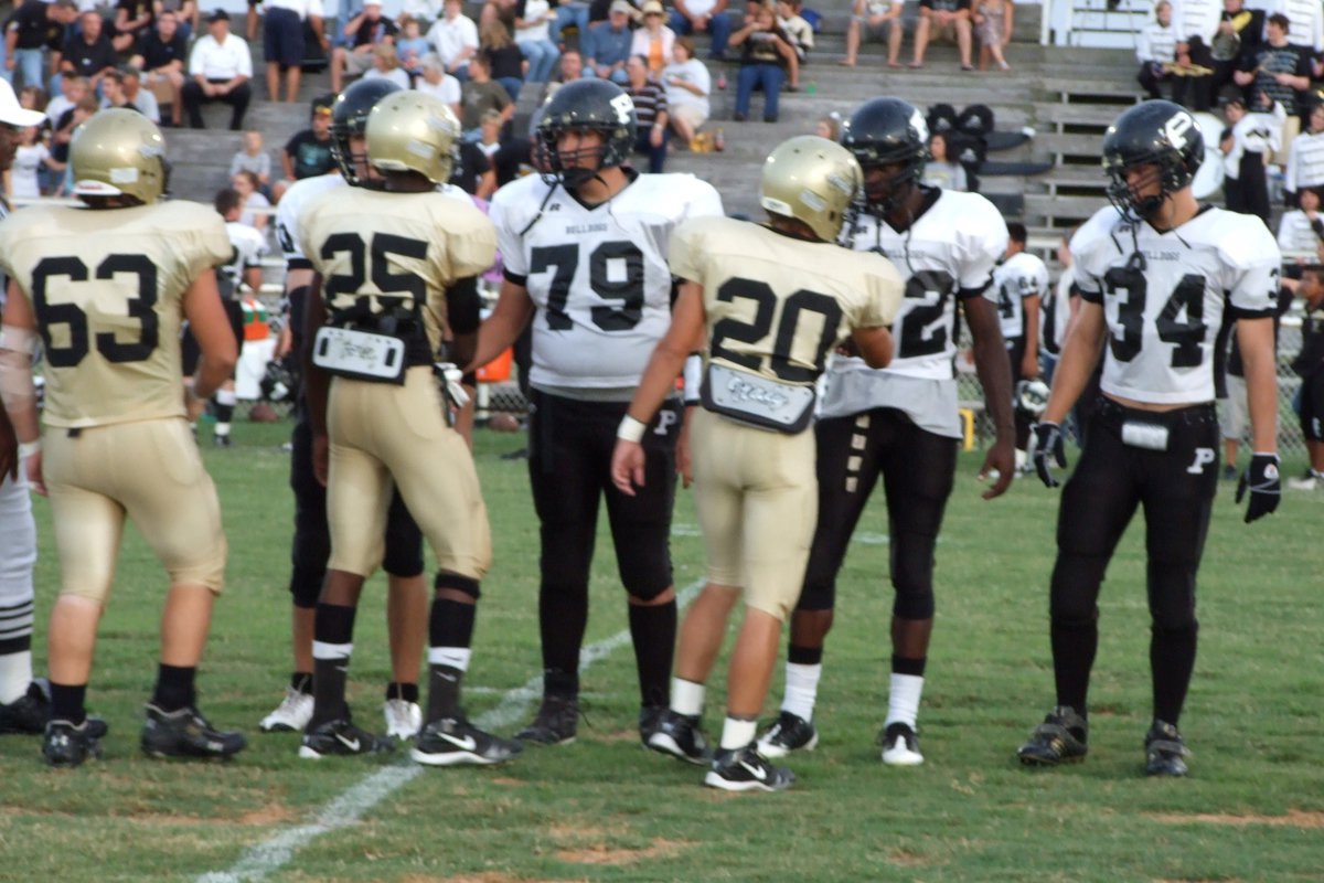 Image: Palmer vs Italy — Captains meet on the field before the game.