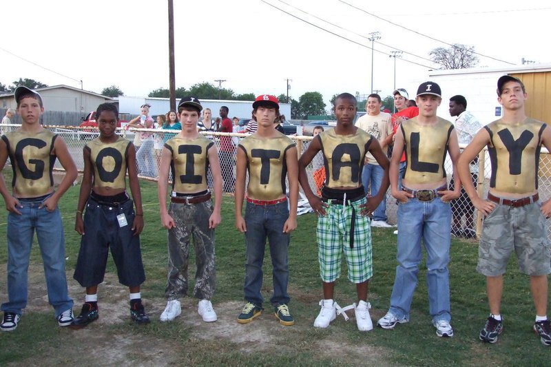 Image: Fans — G-Kyle Jackson, O-Trevon Robertson, I-Matt Brommett, T-Trevor Patterson, A-Deandre Sephus, L-Clayton Campbell and Y-Brandon Souder. Otherwise known as “Italy Pride”.