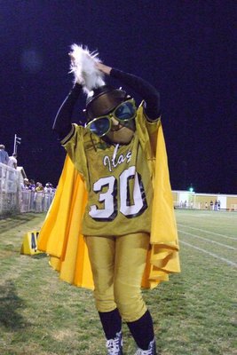 Image: Italy Gladiator — Gladiator mascot shines for the camera.
