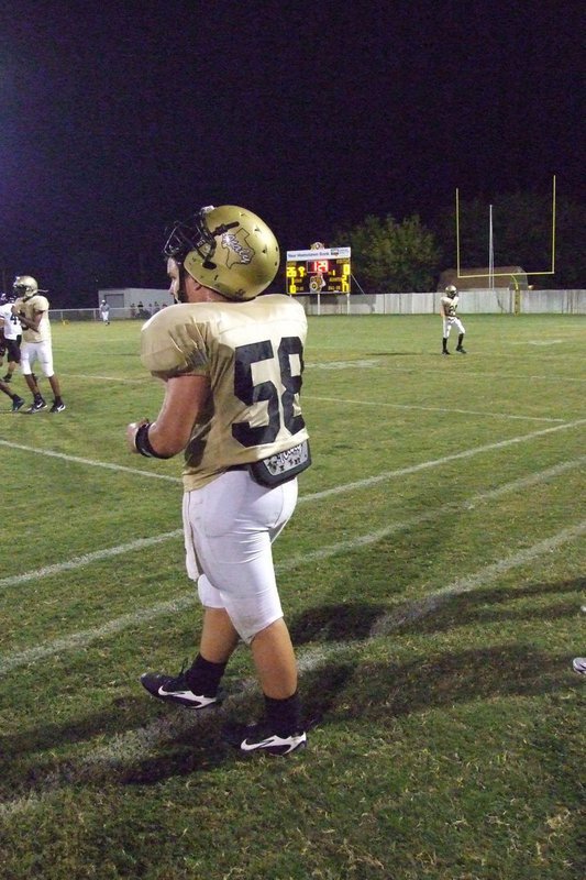 Image: Glaspy — Roy Glaspy works hard on the line.