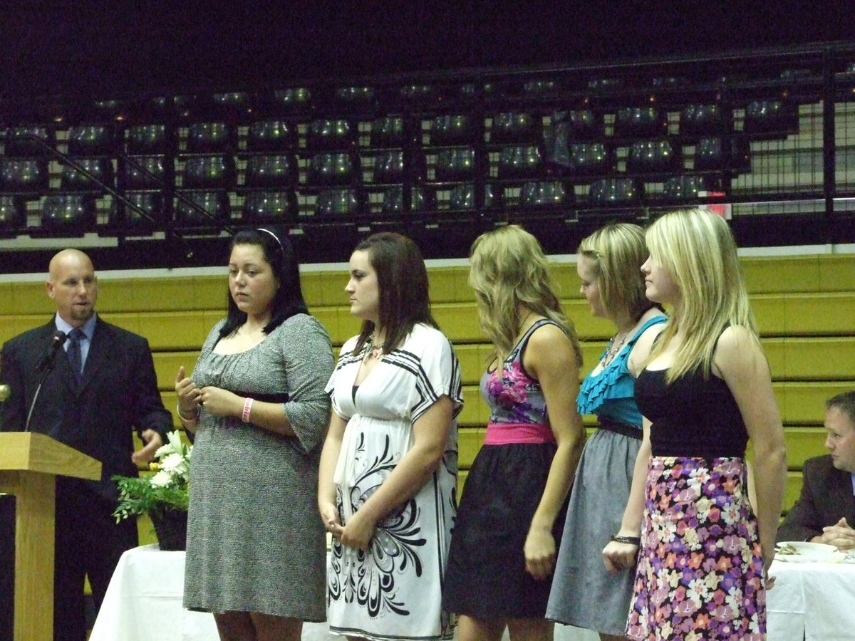 Image: Coach Richters took much pride in the female power-lifting team.  Kaitlyn Bales qualified for state 3 years in a row.