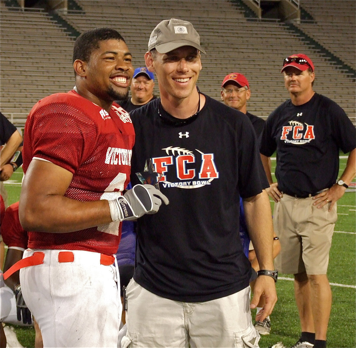 Image: Temple’s Marquette Wilson(24) receives the Bob McQueen Offensive M.V.P. Award.