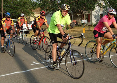 Image: Tour d’Italia bike riders are glad to be underway.