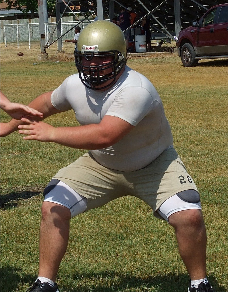 Image: Hank Seabolt controls the gap on defense.