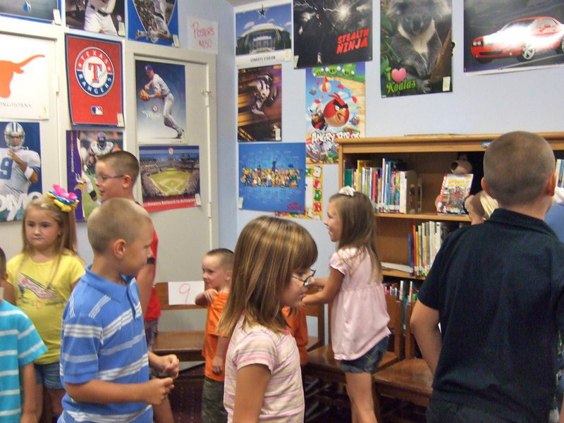 Image: Hurry, hurry, we want to get a chair.